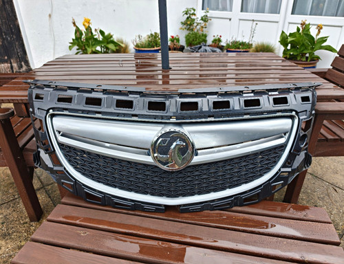Vauxhall insignia vxr - vxr, front