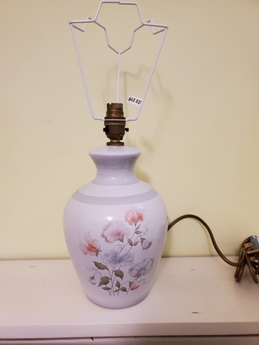 Denby dauphine sweet pea lamp - sweet,