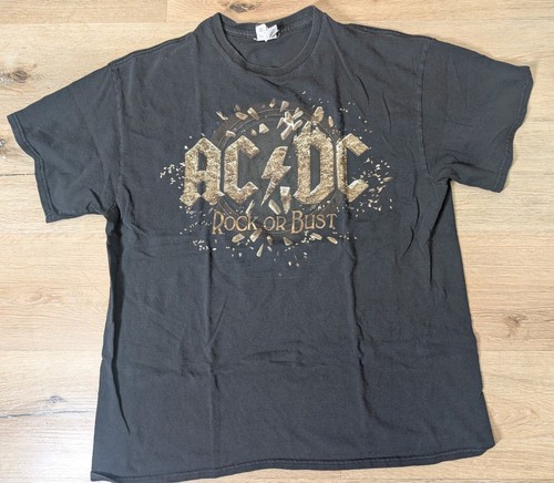 Rock bust 2015 north - rock,