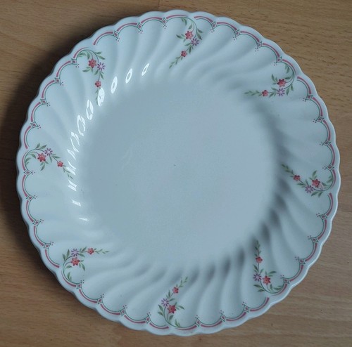 Wedgwood pink garland rimmed