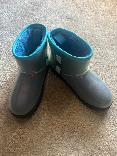 Ugg waterproof short boots - short, ~