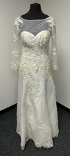 Traditional Style Lace Illusion Neckline White Ivory Wedding Dress UK 10 / 12
