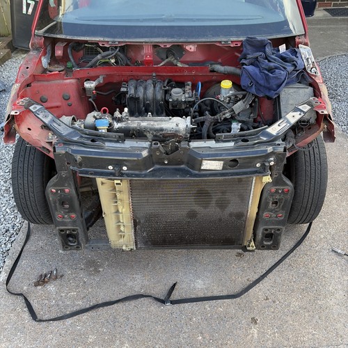 Fiat 500 front - front, slam