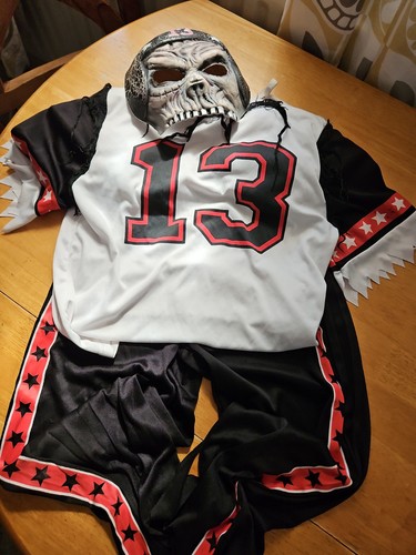 Halloween american footballer - halloween,