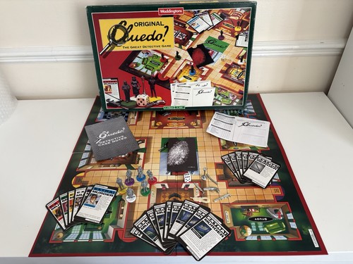 Waddingtons original cluedo - waddingtons,