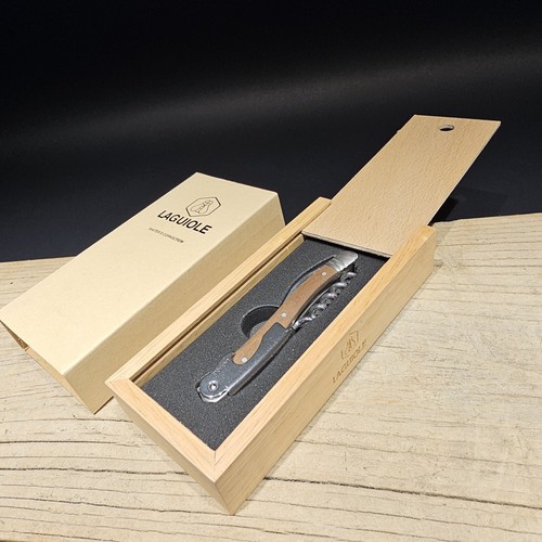 Laguiole corkscrew with - ,