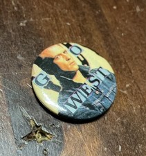 VINTAGE GO WEST PIN BADGE COLLECTABLE POP BAND MUSIC PIN 