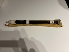 Yamaha Recorder Descant 32cms Long With Bag  Used Good Condition