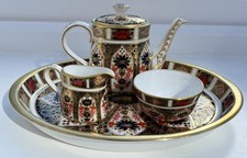 Royal Crown Derby 1128