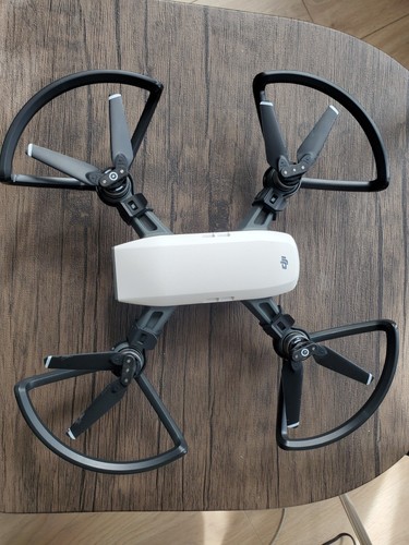 Dji spark fly more combo - spark,