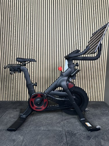 Peloton bike smart - peloton, exercise