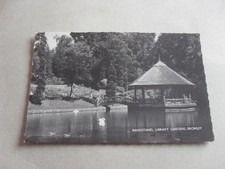 POSTCARD - BROMLEY - BANDSTAND - LIBRARY GARDENS - TREES - LONDON
