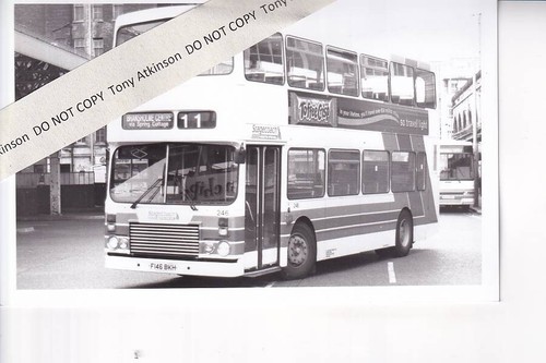 Stagecoach dennis - (hull),