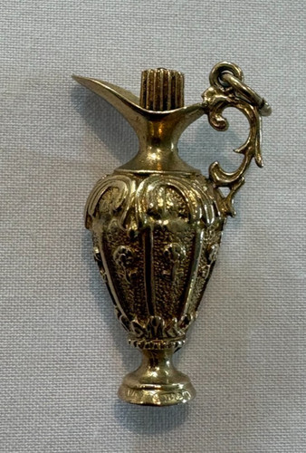 9ct gold urn - gold, perfume