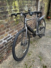 Giant Escape Hybrid Bike, Size