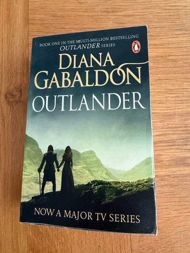 Book outlander by diana - by,