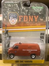 GMC Vandura 1989 1/64 SELL