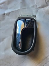 DOOR HANDLE INNER LEFT FRONT