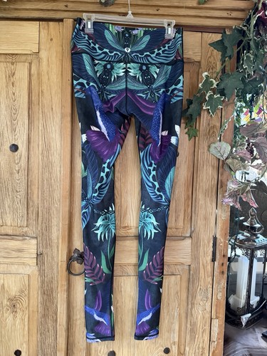 Yoga democracy leggings - democracy,