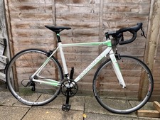 boardman x7 sport road bike with Sram Apex groupset