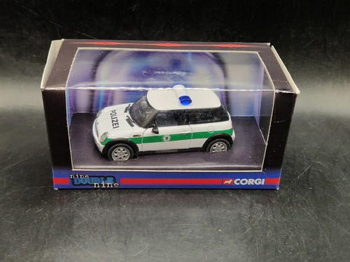 Corgi nine double - double,