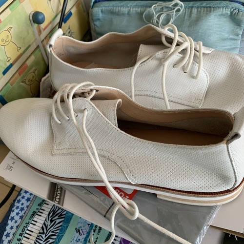 Caprice white leather smart - white,
