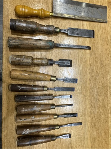 Vintage woodworking chisels - woodworking,