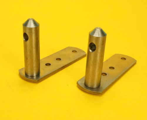 Top door lynch pin - x,