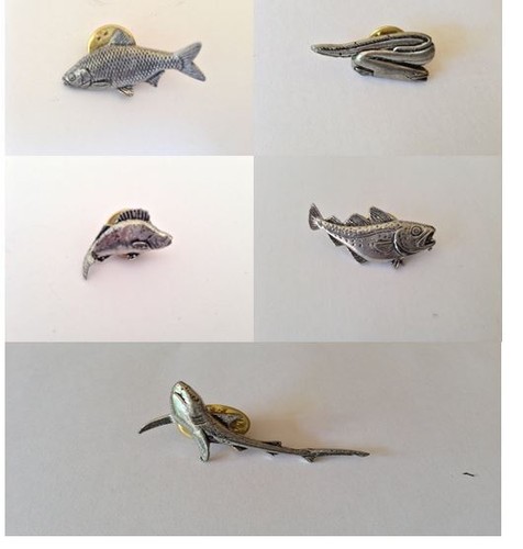 Pewter pin badge fish - pin, roach