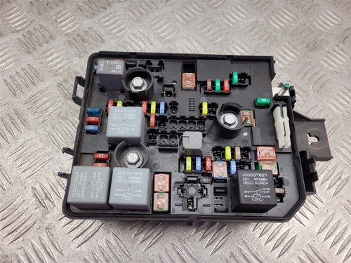 2017 vauxhall corsa mk4 fuse - vauxhall, e