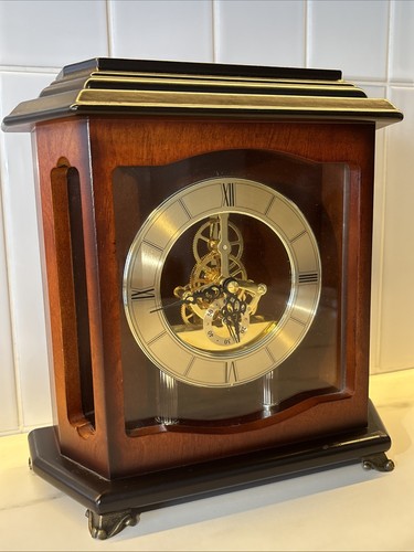 Gold tone movement - tone,