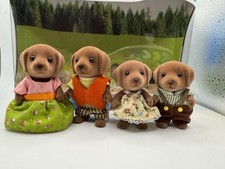 Sylvanian Families Chocolate Labrador Family – Boxed w/ Inserts Original Outfits