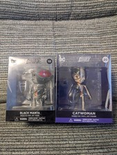 1X Black Manta #10 1X Catwoman