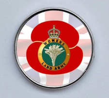 Womens Land Army Poppi lapel pin badge 25mm remembrance