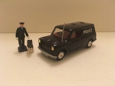 corgi toys 448 b.m.c. mini