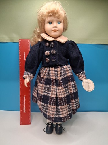 Vintage porcelain collector - vintage,