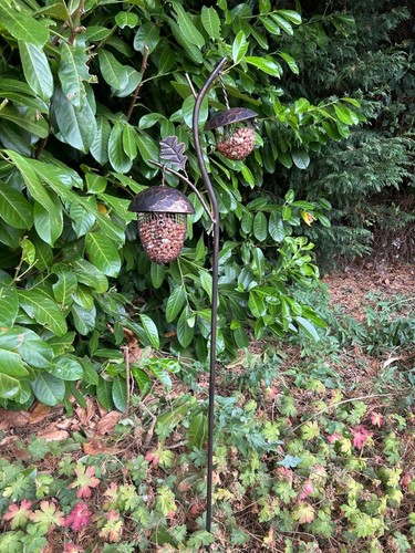 Ground spike bird feeder - ground, twin