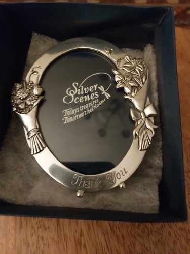 Silver plated pitcure frame - pitcure,