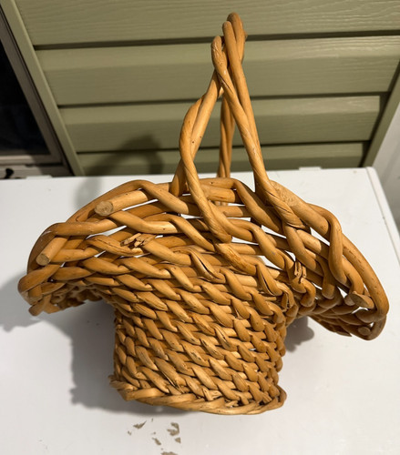 Woven wicker flower - woven, garden