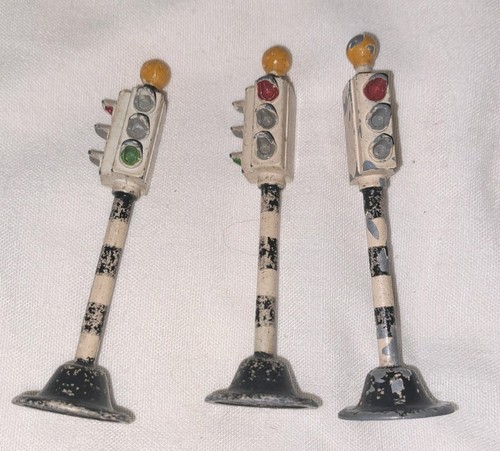 Vintage dinky traffic lights - vintage,