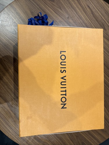 Louis vuitton empty box - louis,