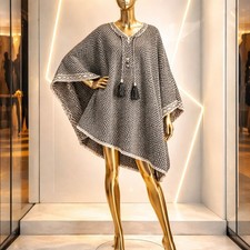 TU acrylic boohoo Poncho One