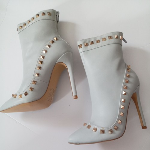 Ladies grey studded boots size - ladies,