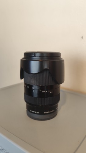 Sony 200mm 5 6 3 - e, f3.5–6.3