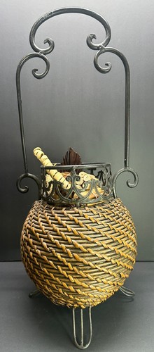 Vtg wicker woven decorative - vtg,