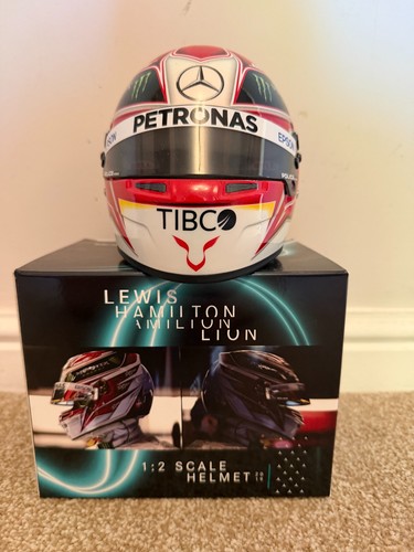 Lewis hamilton 2019 season 2 - hamilton,