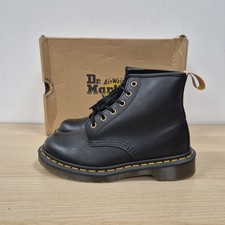 Dr Martens 101 6 Holes Vegan