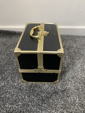 Black Gold Aluminium Make up Carry Case Vanity Hairdressing -Extendable Tool Box