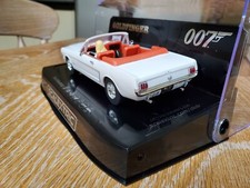 NEW Scalextric C4404 James