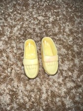 Vintage Original Pedigree Sindy Shoes - Pale Yellow Shoes Htf